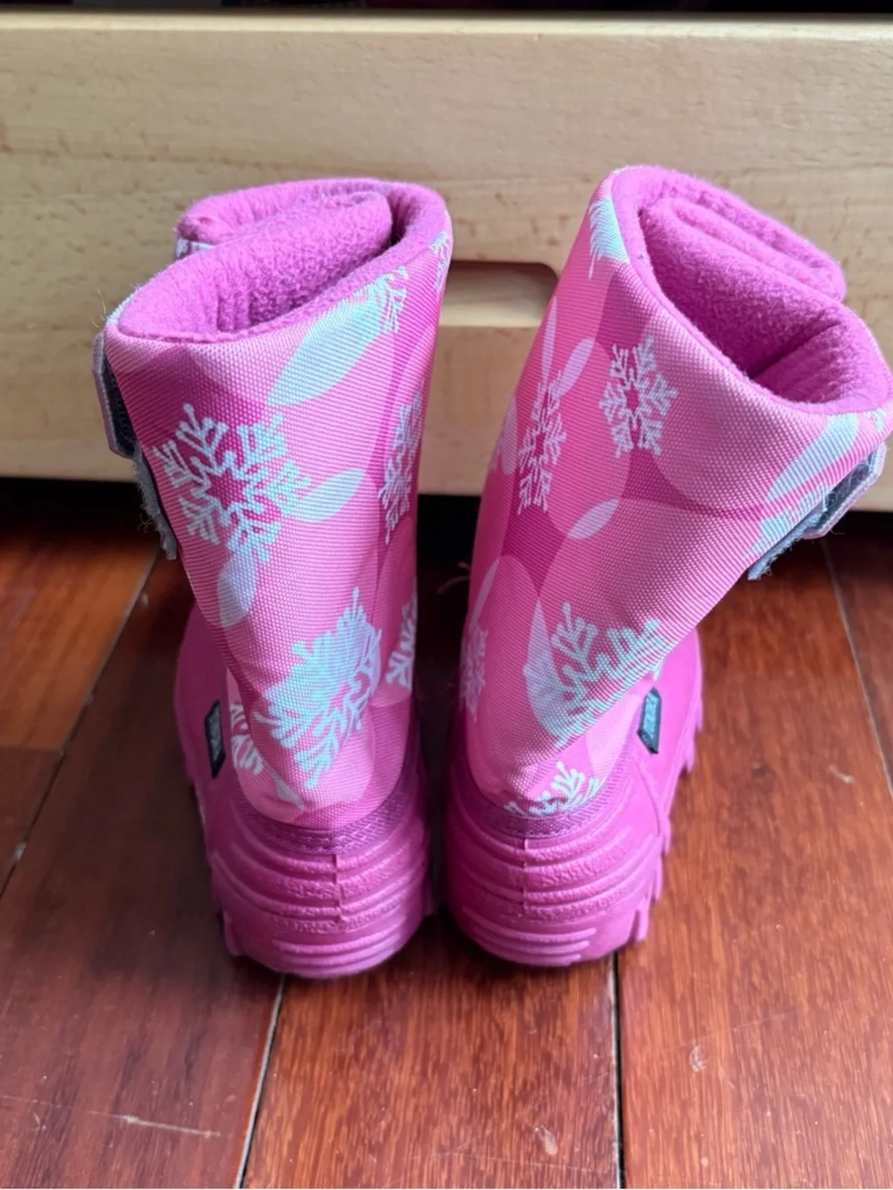 Tundra Pink Snowflake Kids Boots